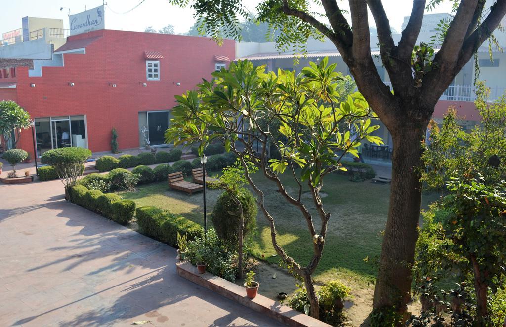 Hotel Goverdhan Tourist Complex Fatehpur Sīkri Exterior foto